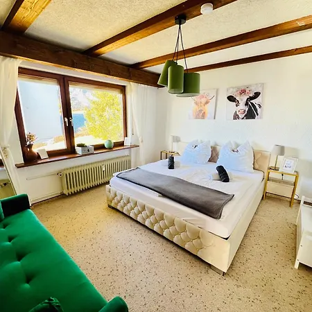 Alpenblick, Garagenplatz & Zwei Balkone *