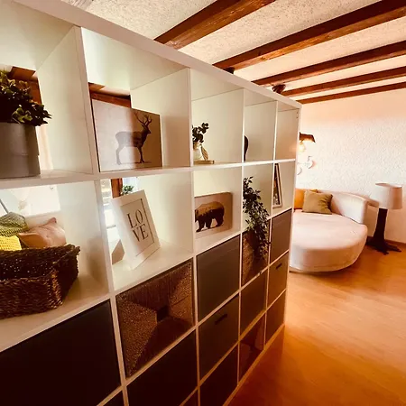 Alpenblick, Garagenplatz & Zwei Balkone Apartman