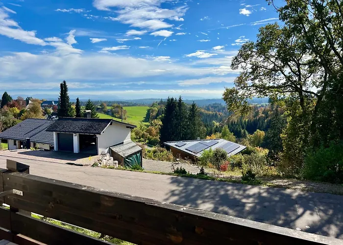 Alpenblick, Garagenplatz & Zwei Balkone *