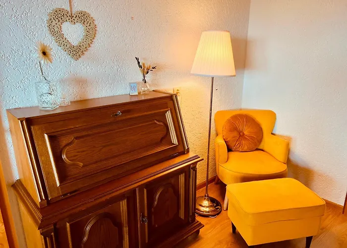 Alpenblick, Garagenplatz & Zwei Balkone *