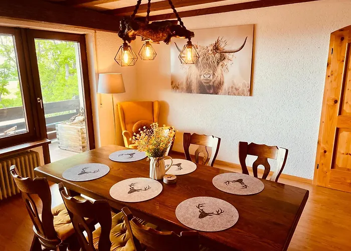 Alpenblick, Garagenplatz & Zwei Balkone 公寓